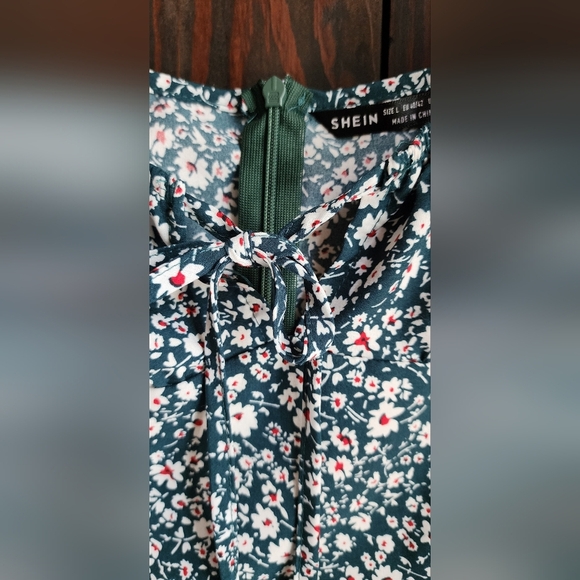 SHEIN Floral Spaghetti Strap Dress - Black and White - Picture 3 of 5